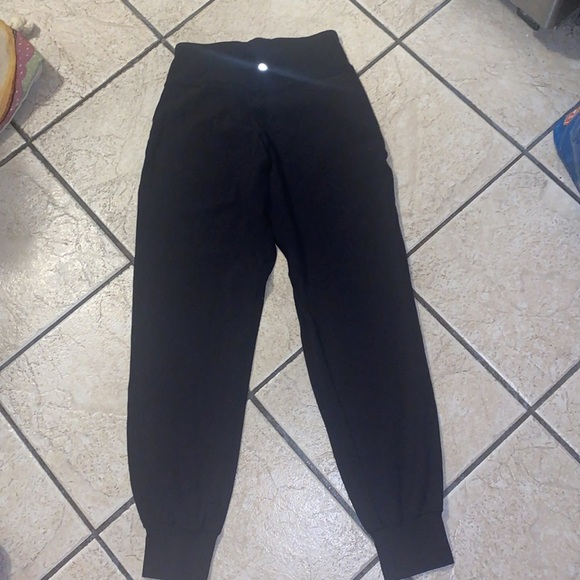 Lululemon joggers - Picture 3 of 3